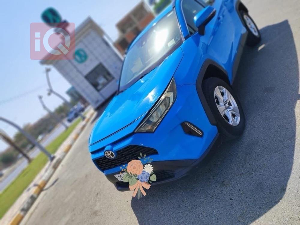 تويوتا راف 4